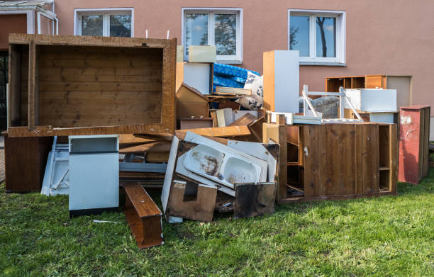 Best Attic Cleanout  in Glendale, AZ